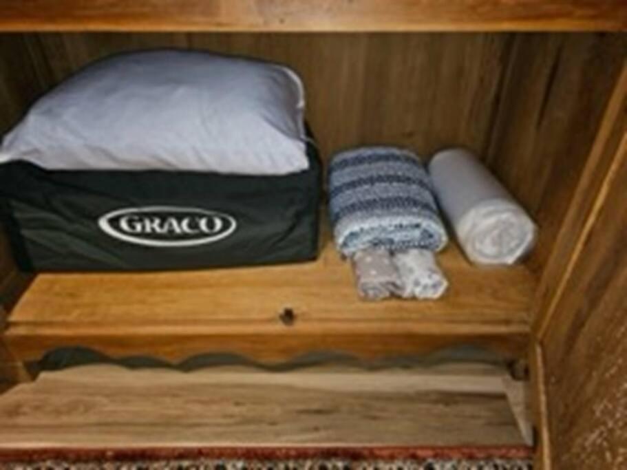Log Cabin, Hot Tub, Fireplace, Pool Table & Views! 세비어빌 외부 사진